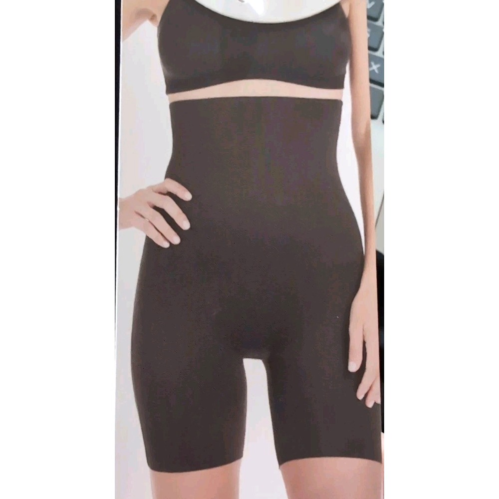 SPANX Assets High waist Mid-Thigh Primer Lightweight Shaping Shorts size S black